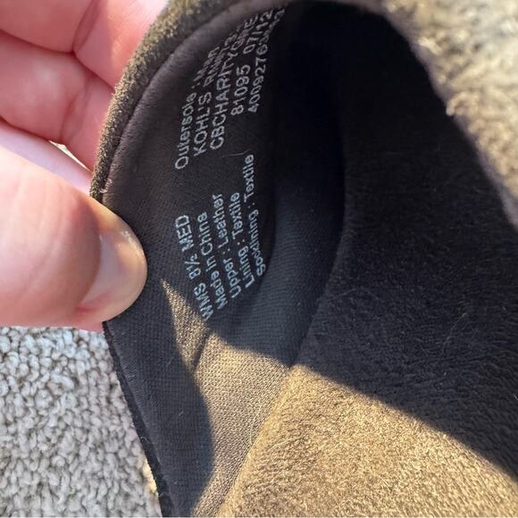 Croft & Barrow Gray Suede Leather Slip On Clogs Size 8.5 Comfort Shoes Mules - Picture 10 of 11